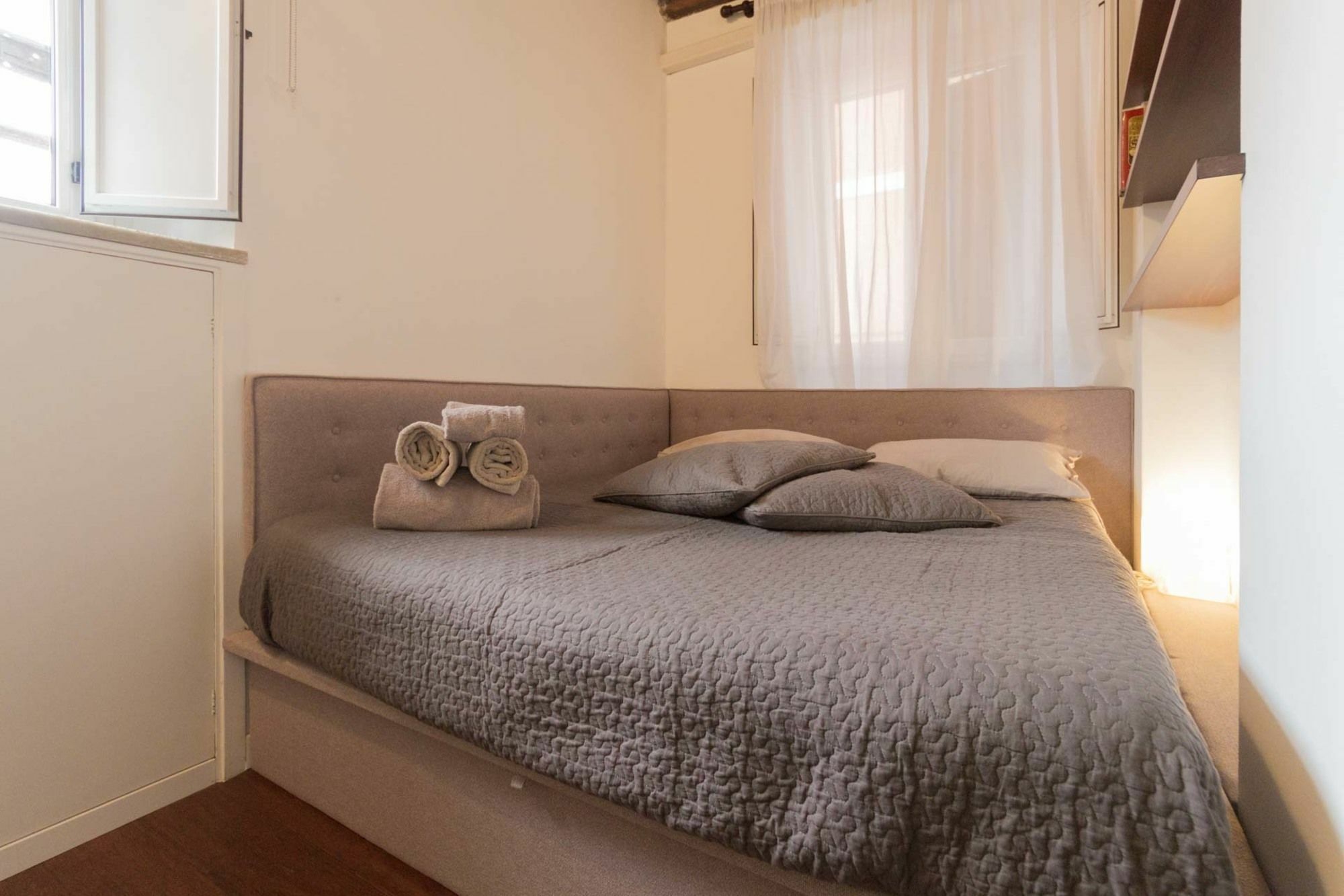 Panieri - Trastevere Apartment Рим Экстерьер фото